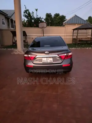 Toyota Camry LE 4dr Sedan (2.5L 4cyl 6A) 2016 Black