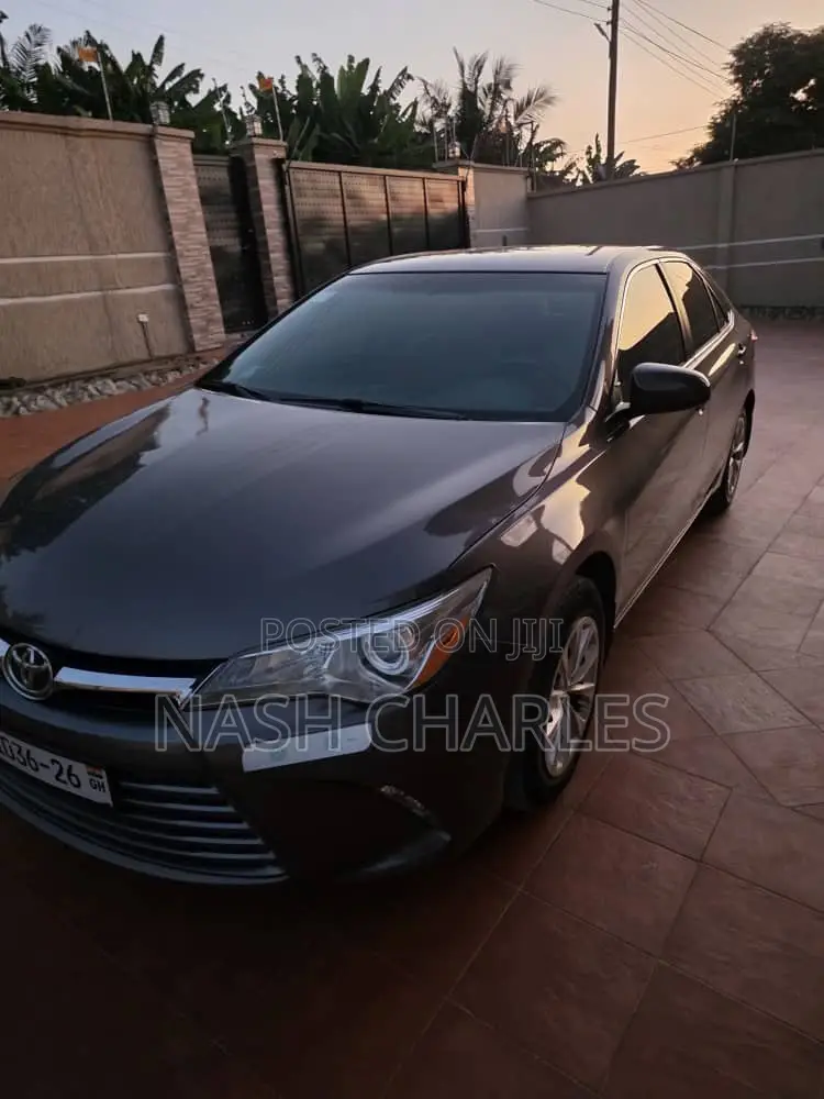 Toyota Camry LE 4dr Sedan (2.5L 4cyl 6A) 2016 Black