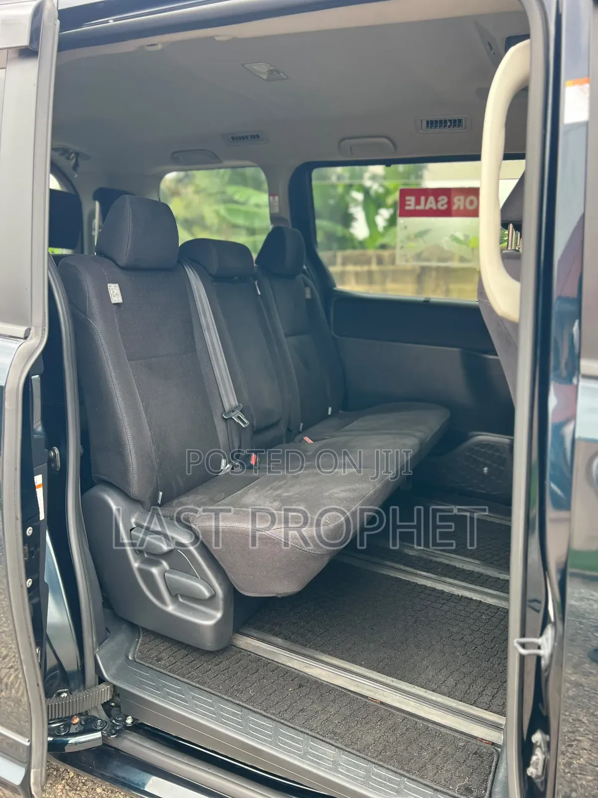 Toyota Voxy 2015 Black