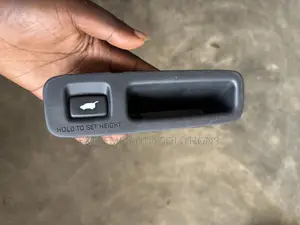 2018-2023 Honda Cr-v Inner Handle W/Switch