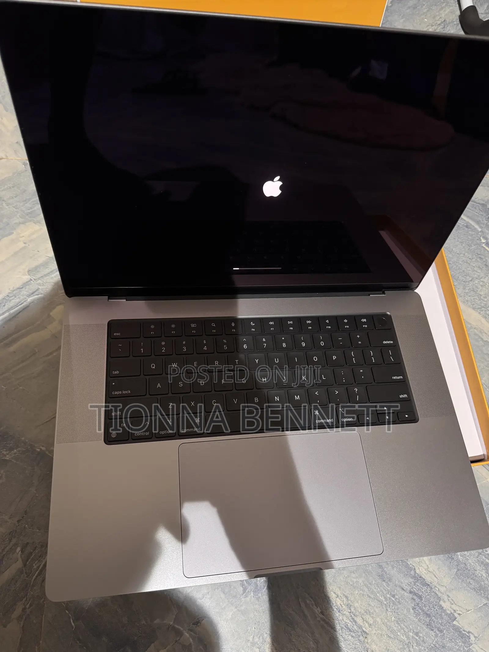 Laptop Apple MacBook Pro 2021 M1 Max 32GB Apple M1 Max SSD 512GB