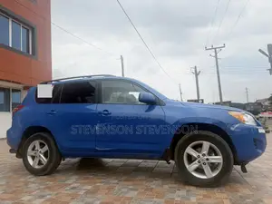 Toyota RAV4 2.5 4x4 2012 Blue