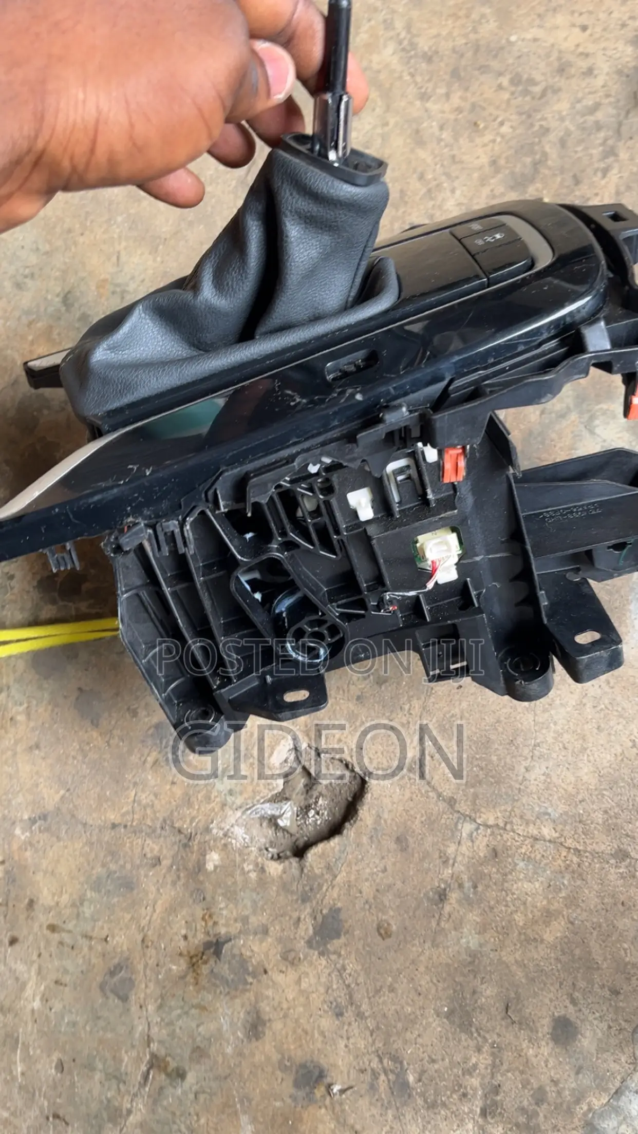 Toyota Corolla 2020 -2025 Gear Lever Automatic