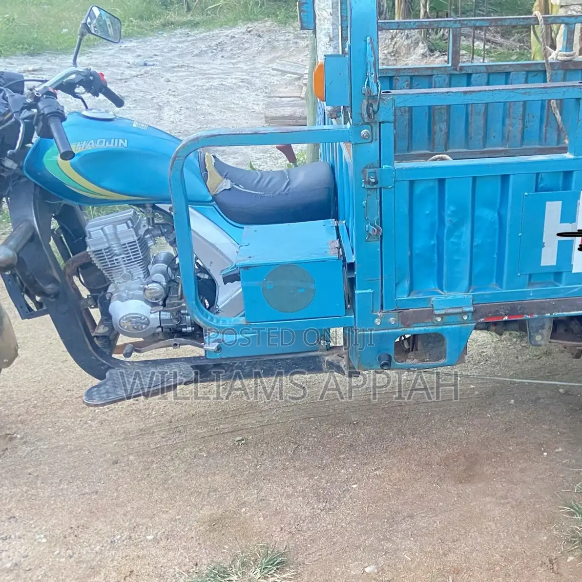 Honda NC700X 2025 Blue