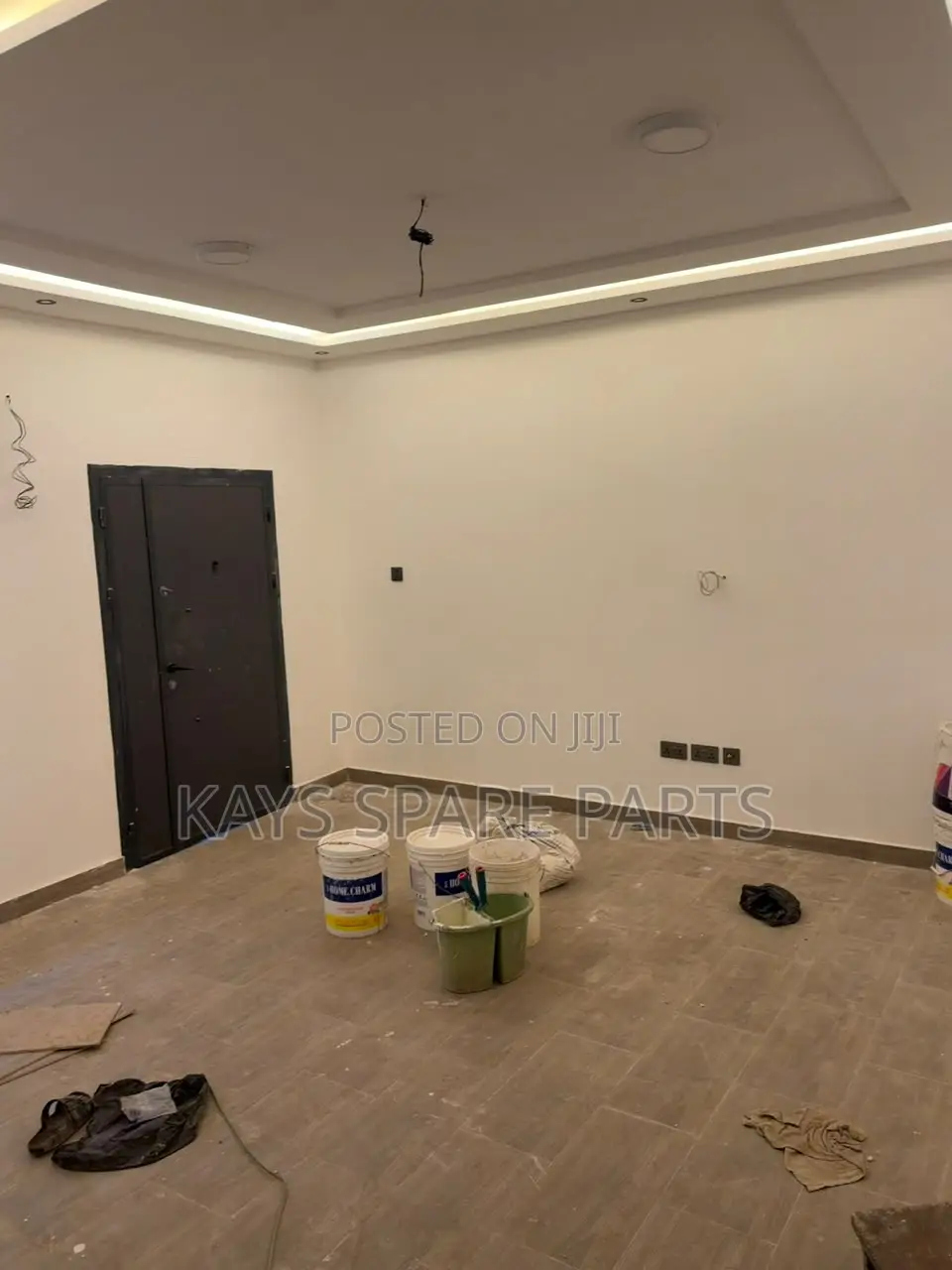 2bdrm Apartment in Close To Sakumono, Baatsona Total for rent
