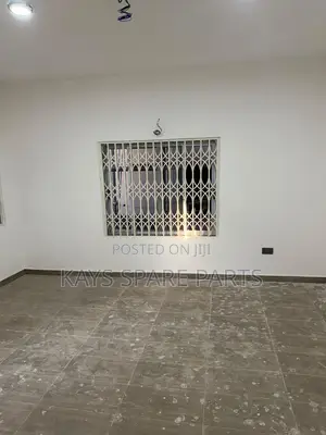 2bdrm Apartment in Close To Sakumono, Baatsona Total for rent