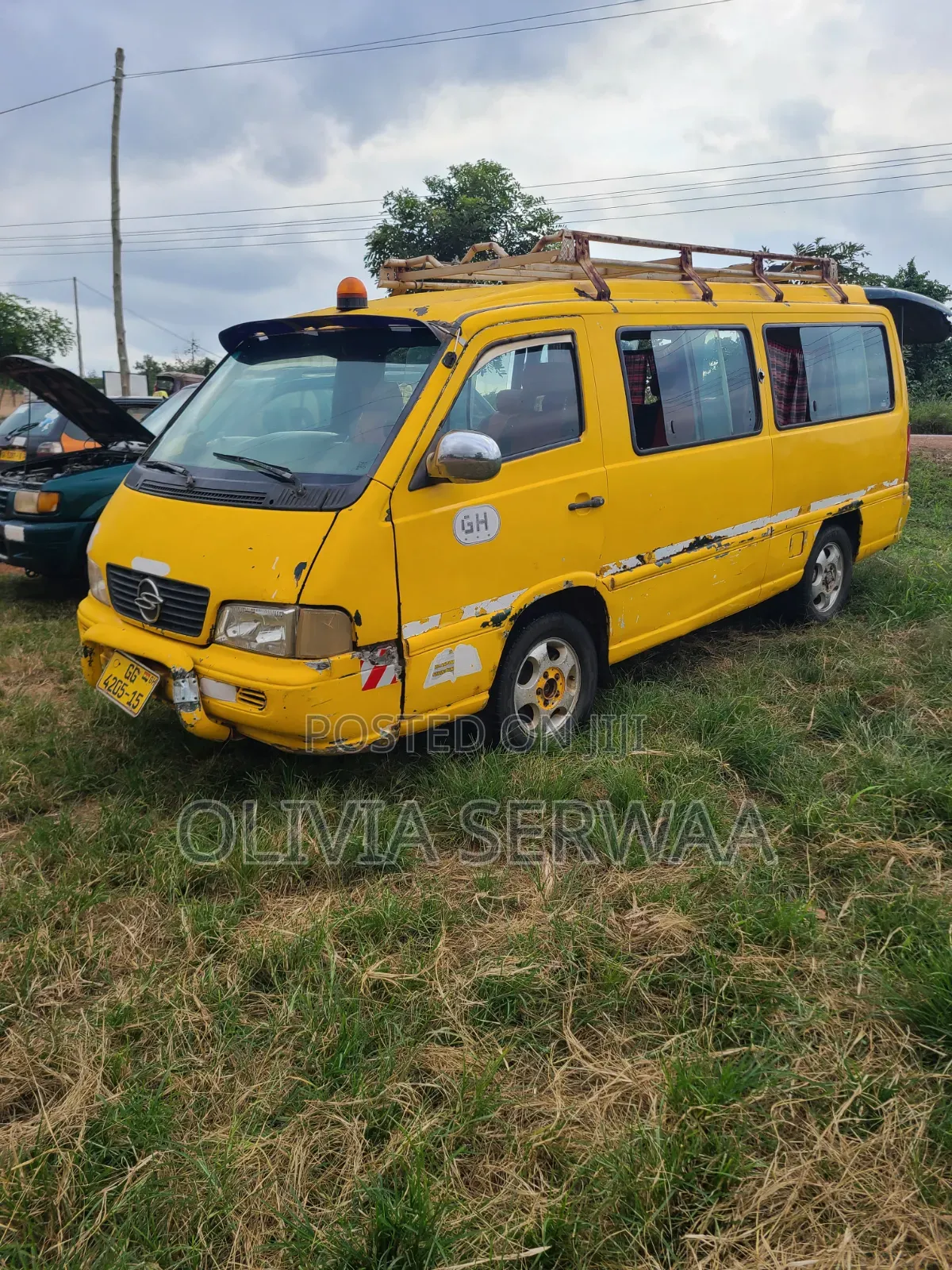 Mercedes-Benz Sprinter 2002 Yellow