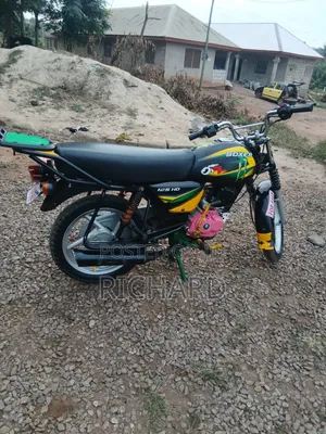 Bajaj Boxer 125 2026 Black