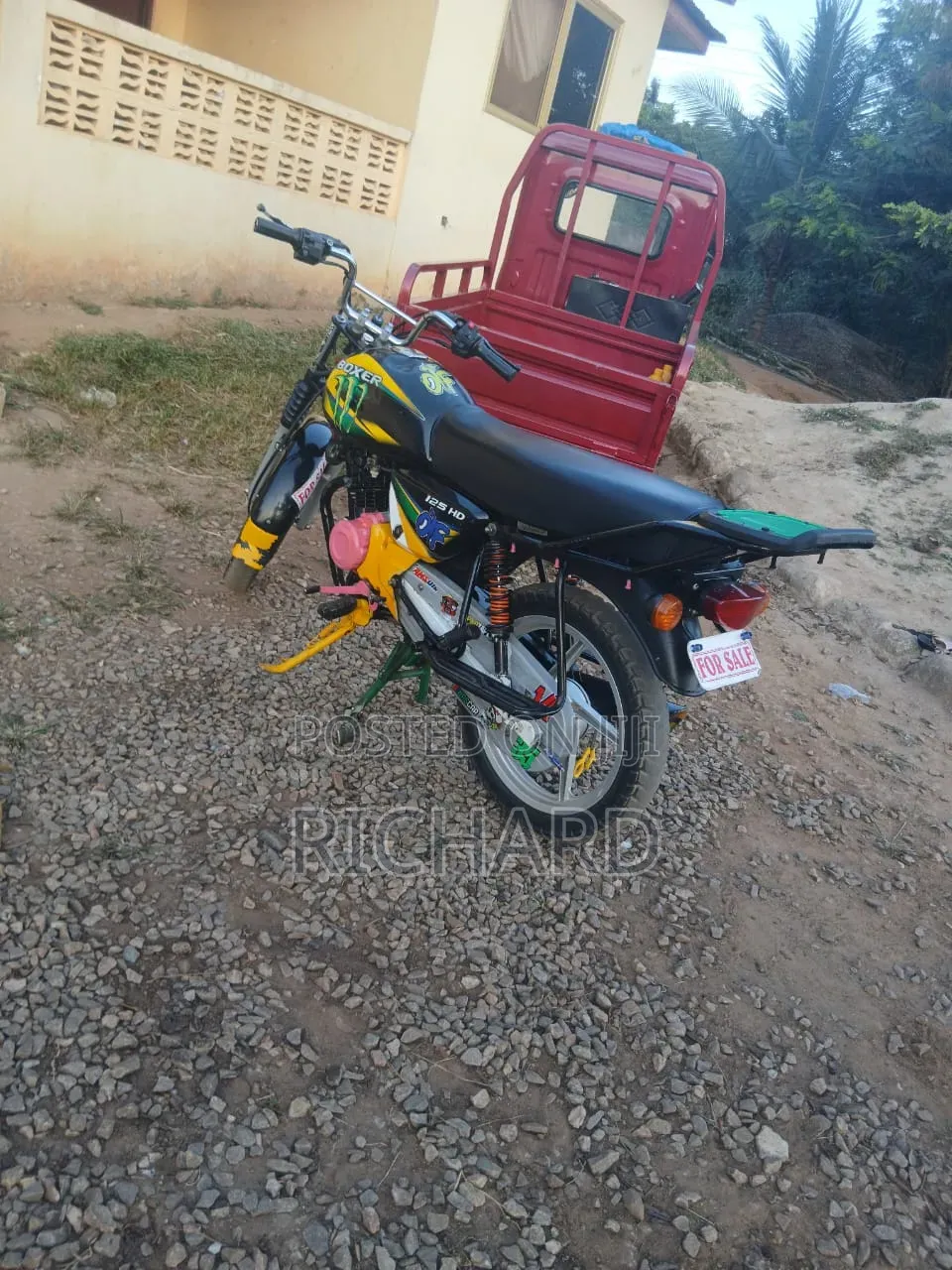 Bajaj Boxer 125 2026 Black