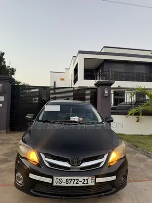 Toyota Corolla LE 4dr Sedan (1.8L 4cyl 4A) 2011 Black