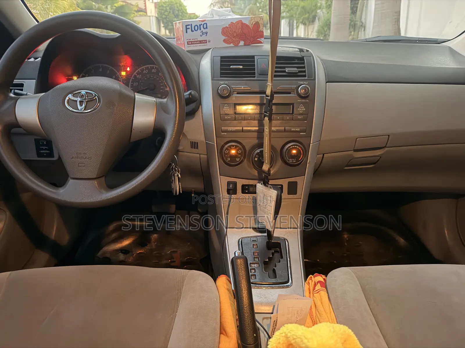 Toyota Corolla LE 4dr Sedan (1.8L 4cyl 4A) 2011 Black