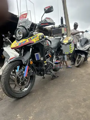 Suzuki V-Strom 2023 Black