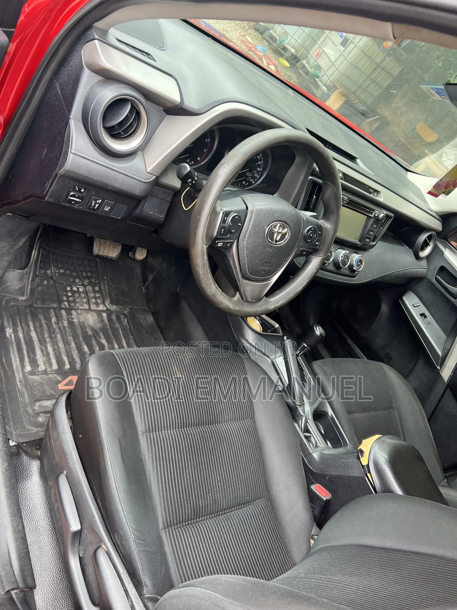 Toyota RAV4 2016 Red