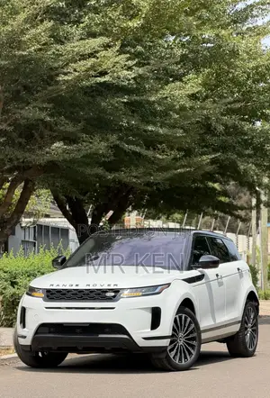 Land Rover Range Rover Evoque R-Dynamic HST 2022 White