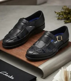 Authentic Clarks Close Toe