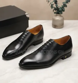 Black Wholecut Shoe
