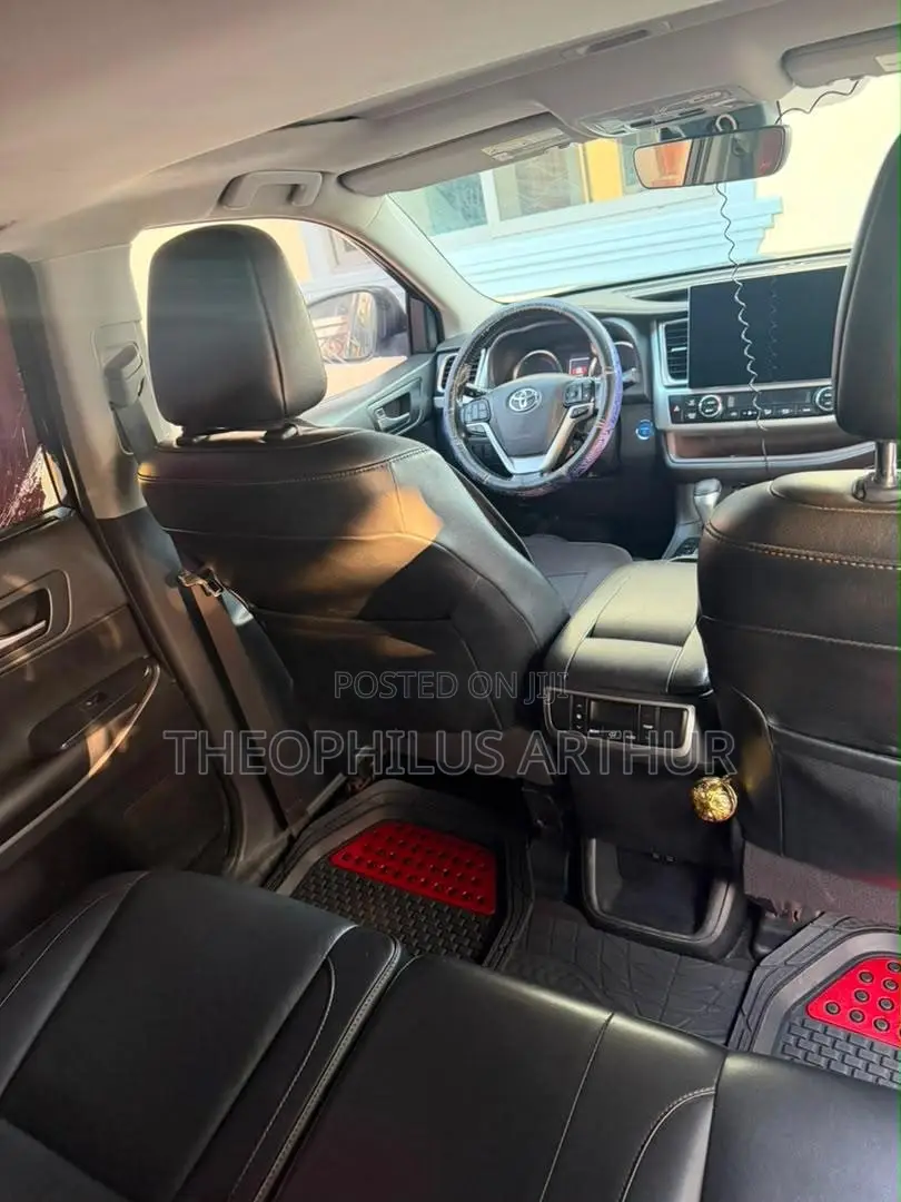 Toyota Highlander XLE 2019 Black
