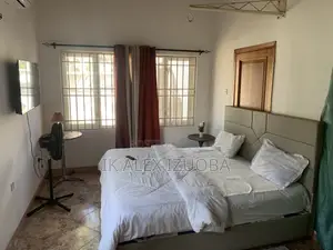 Short Stay, Daily, Weekly, Monthly Renting
