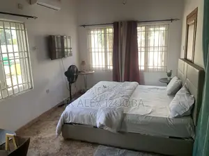 Short Stay, Daily, Weekly, Monthly Renting