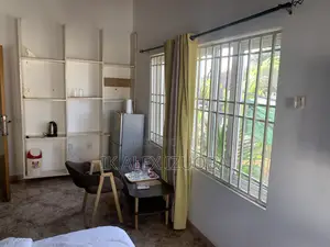 Short Stay, Daily, Weekly, Monthly Renting