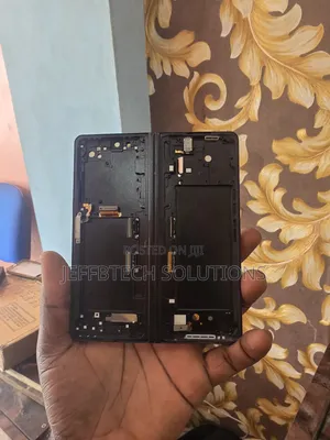 Fold 4 Inner Screen