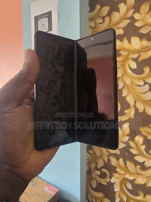 Fold 4 Inner Screen