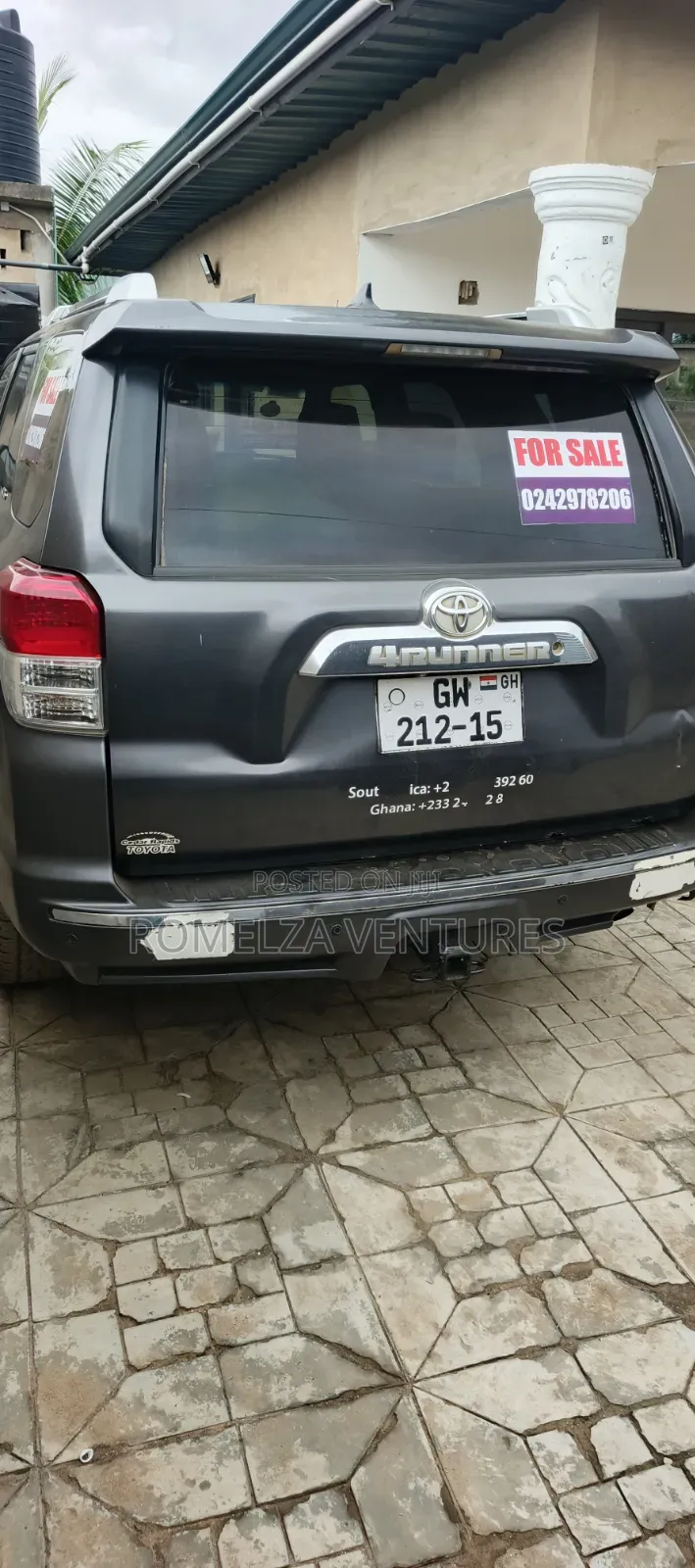 Toyota 4-Runner Limited 4X4 2013 Gray