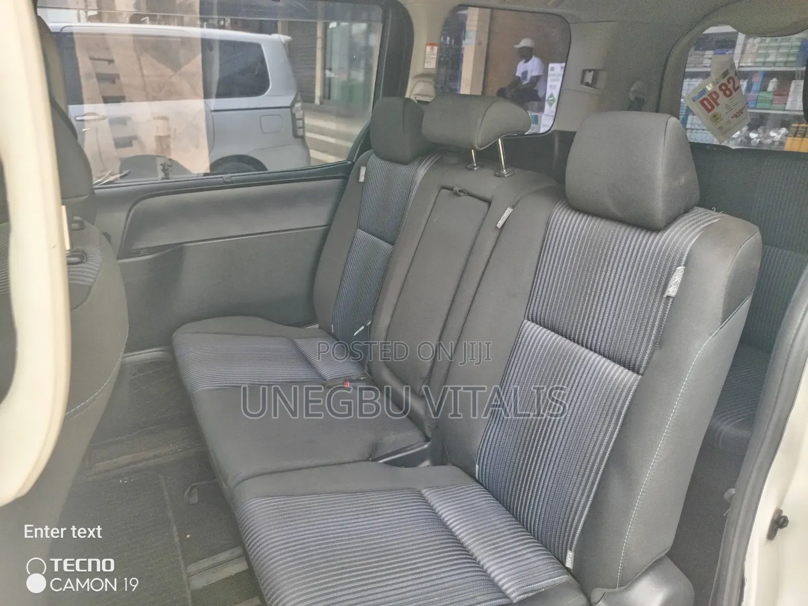 Toyota Voxy V 2WD 8-Seater 2015 White