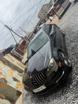 Mercedes-Benz C250 2014 Black