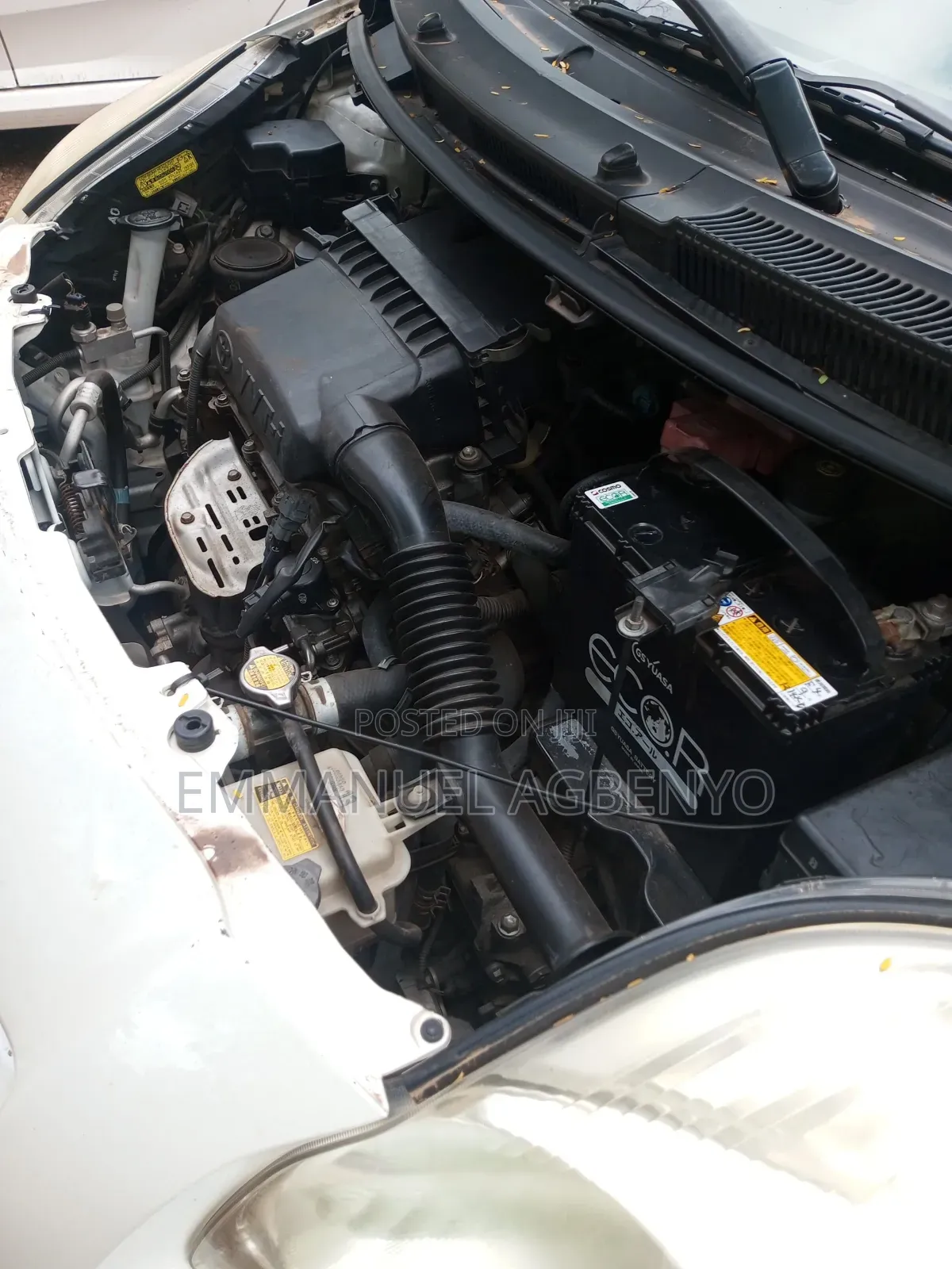 Toyota Vitz 1.3 FWD 5dr 2010 White