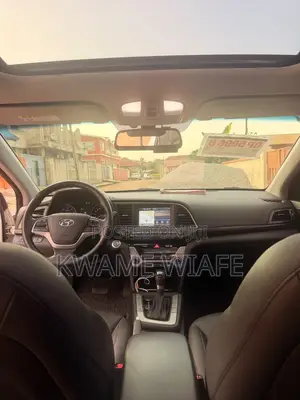 Hyundai Elantra Sport Sedan FWD (1.6L 4cyl 6M) 2017 White