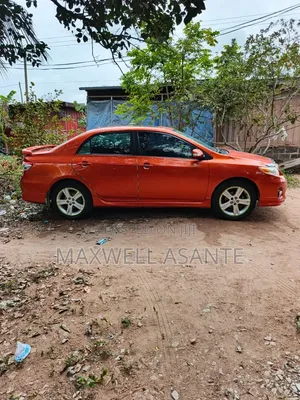 Toyota Corolla S 4dr Sedan (1.8L 4cyl 4A) 2013 Orange