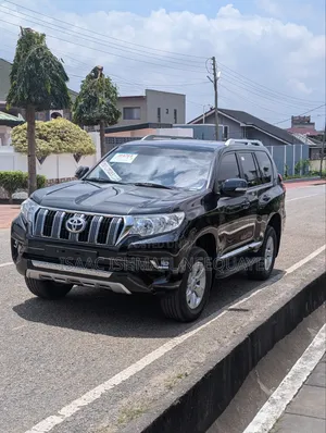 Toyota Land Cruiser Prado 2.7 2023 Black