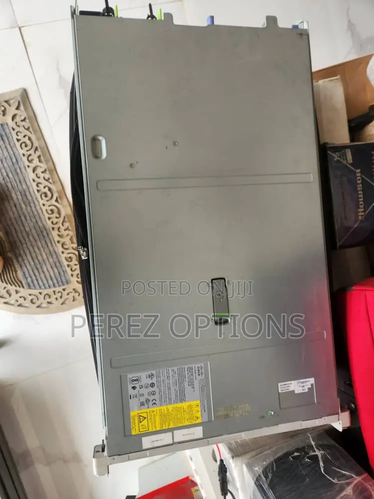 Cisco UCS C220 M5 Rack Server