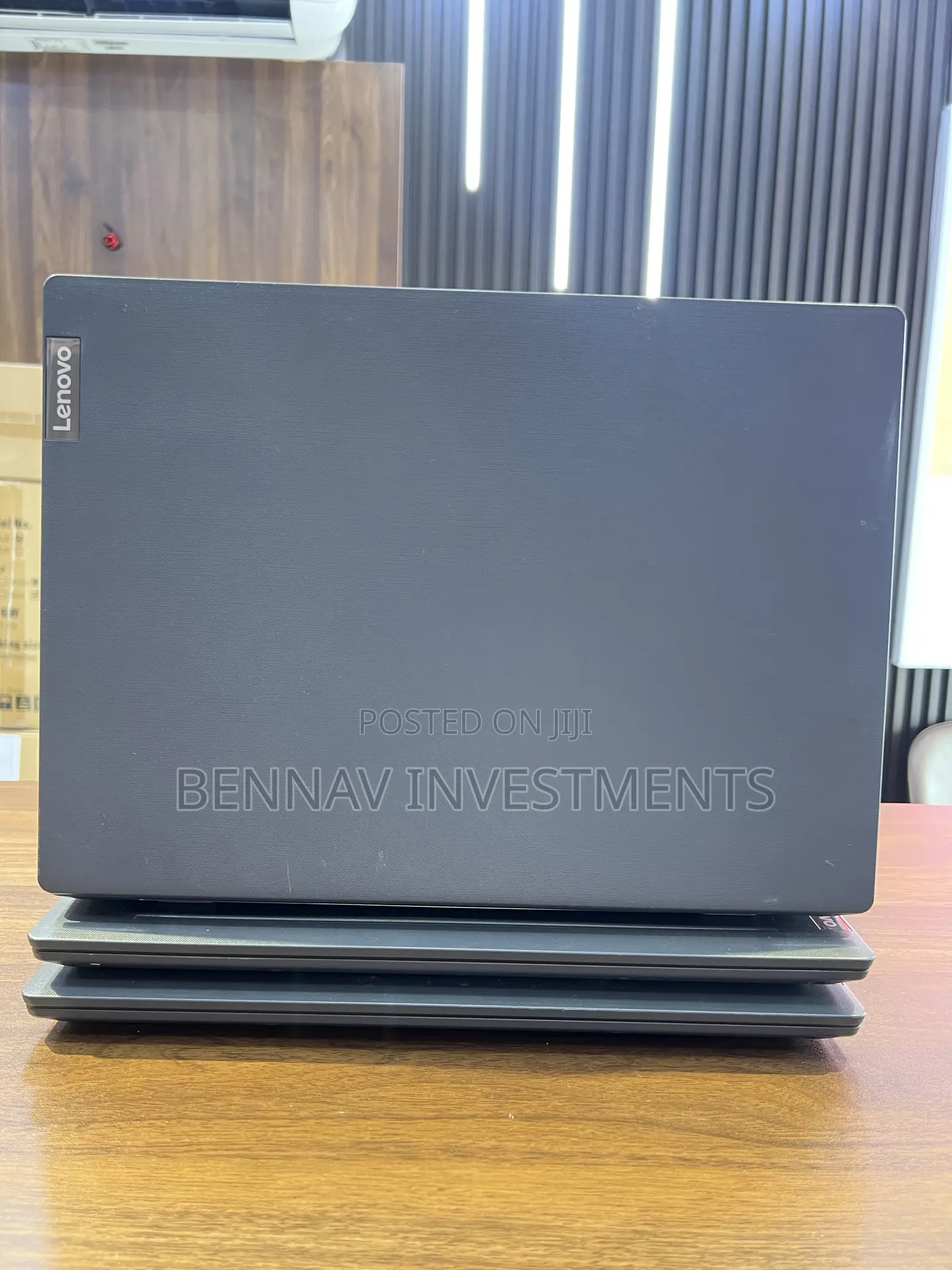 Laptop Lenovo Ideapad V14 IGL 8GB Intel Core i5 SSD 256GB