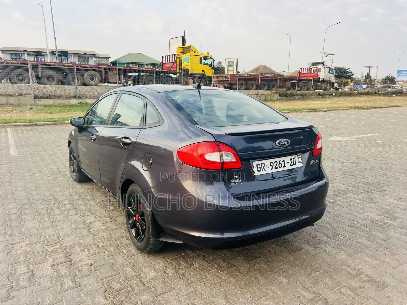 Ford Fiesta 2012 Gray