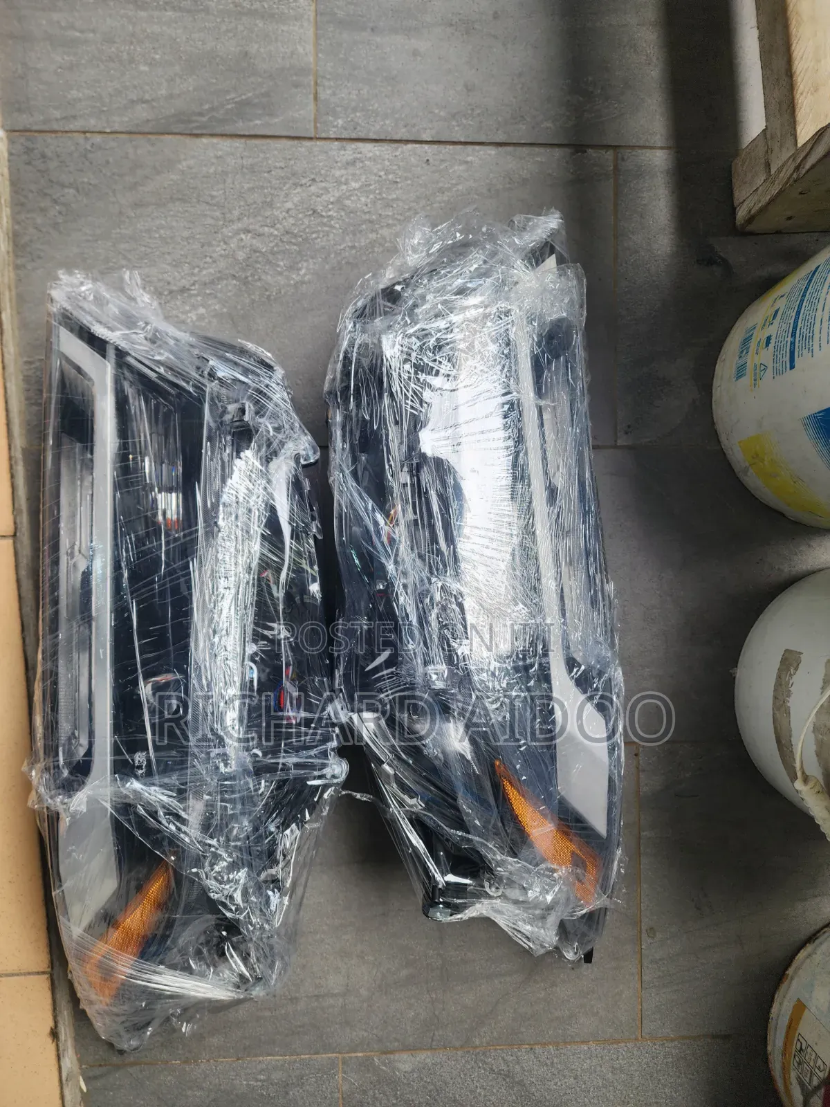 Toyota Rav4 2022/2024 Headlight Available