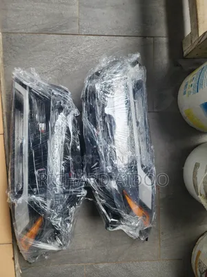 Toyota Rav4 2022/2024 Headlight Available