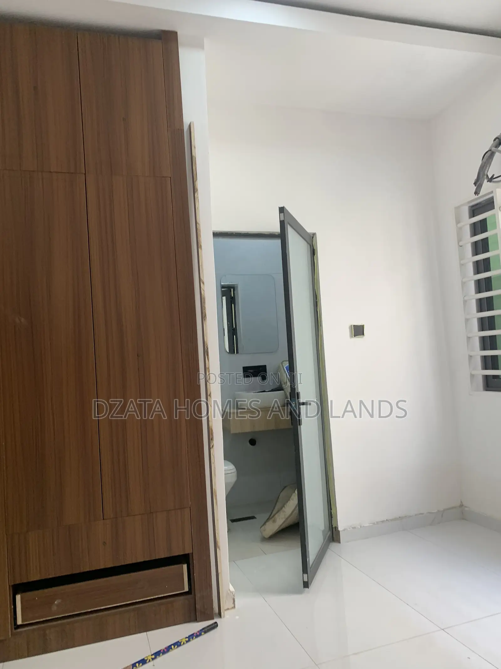 3bdrm House in Manet, Spintex for rent