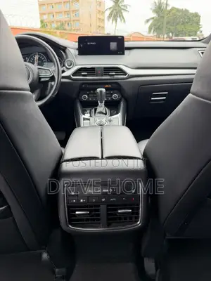 Mazda CX-9 Touring 2022 White