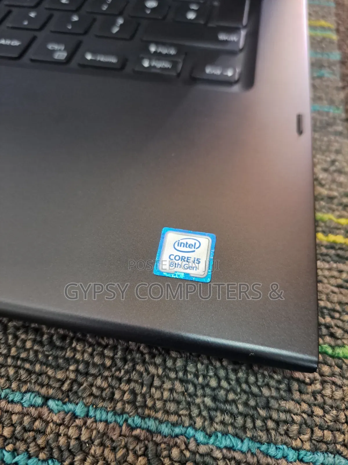 Laptop Dell Latitude 3390 2-in-1 8GB Intel Core i5 SSD 256GB