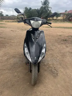 Yamaha 2024 Black