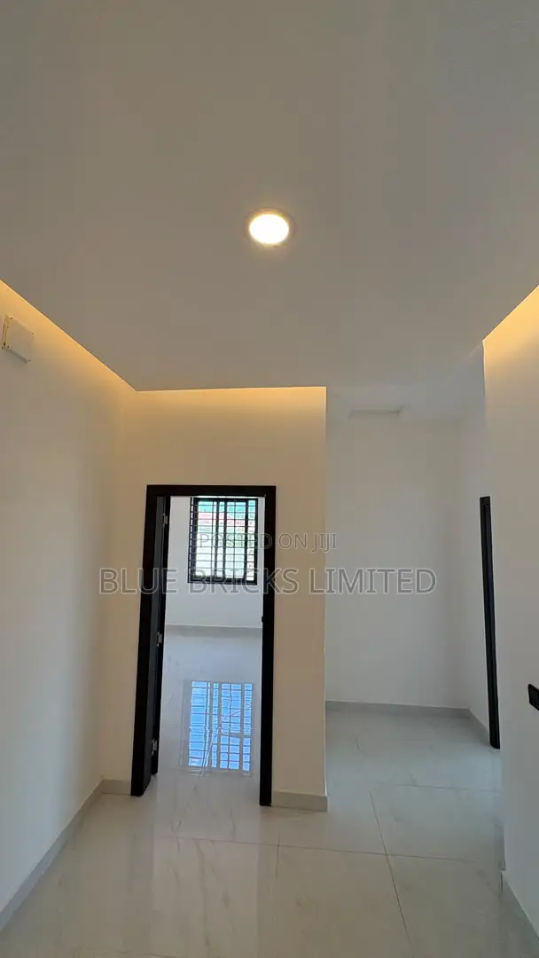 4bdrm House in Spintex, Baatsona Total for rent