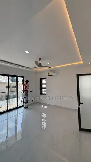 4bdrm House in Spintex, Baatsona Total for rent