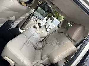 Mitsubishi Pajero V80 3.8 V6 GLS 2016 Gold