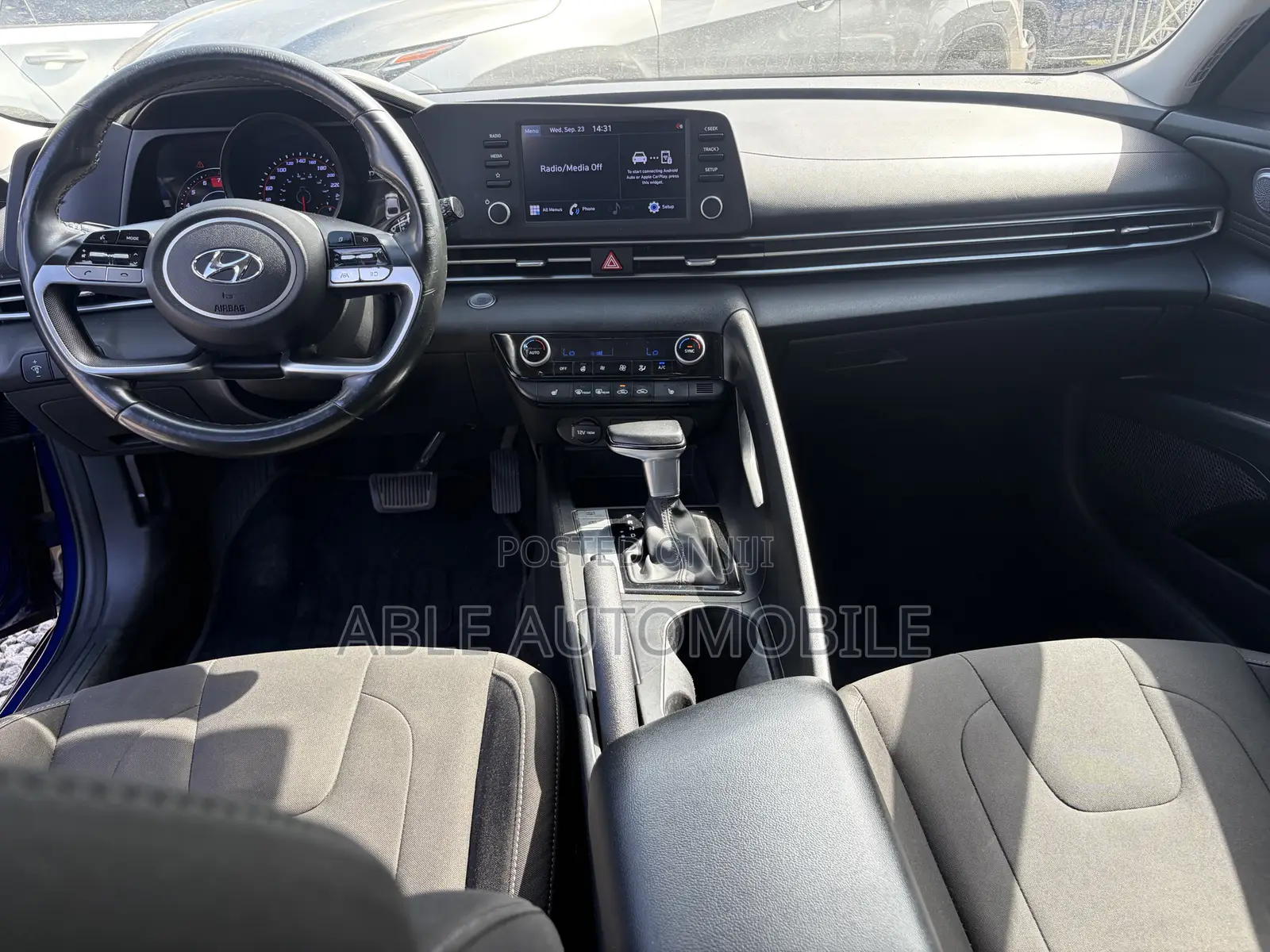 Hyundai Elantra Limited 2021 Blue