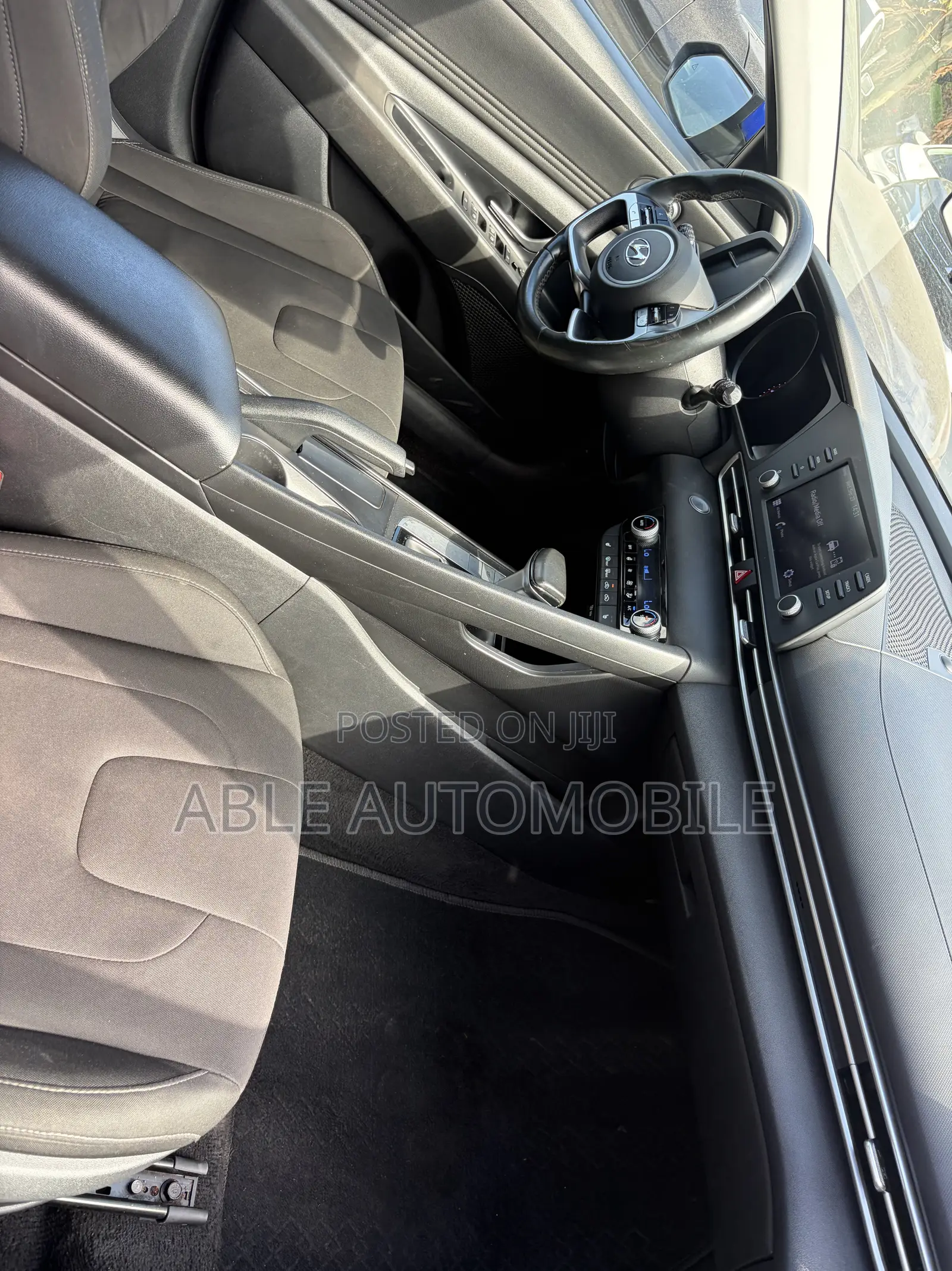 Hyundai Elantra Limited 2021 Blue