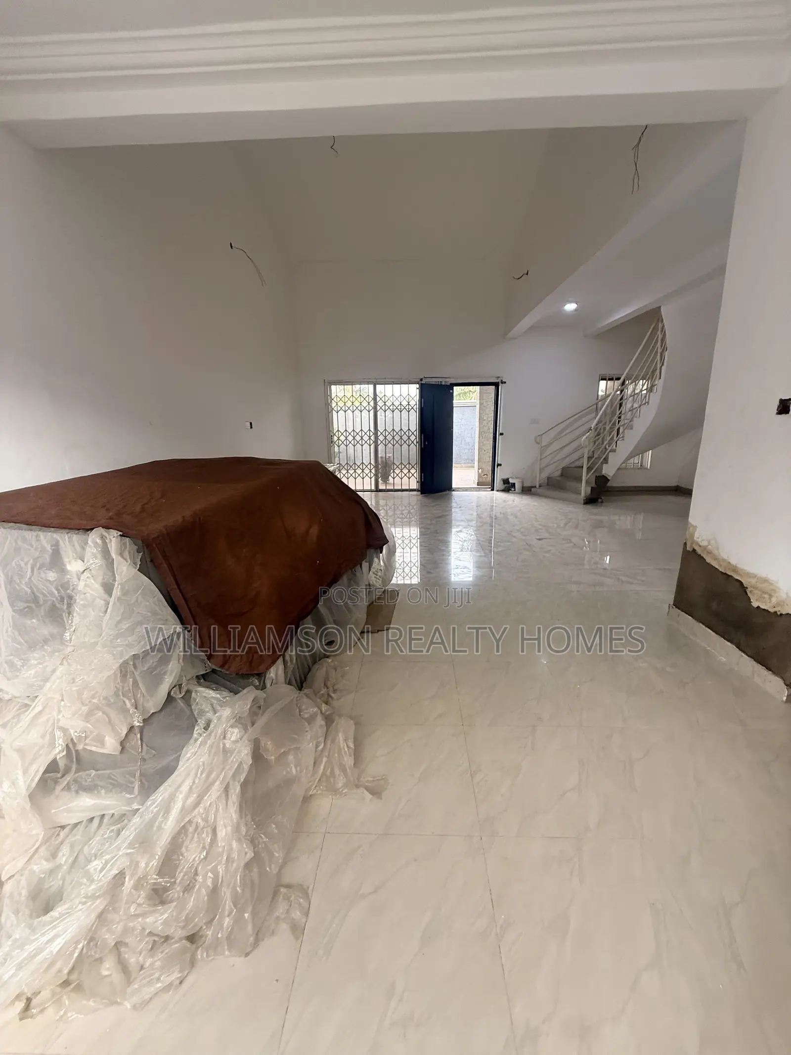 4bdrm House in Hfc Estate Area, Spintex for rent
