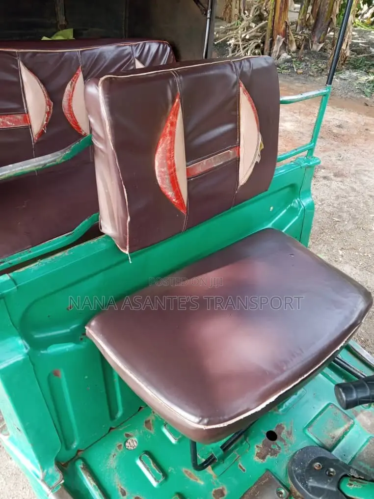 TVS King Deluxe Plus iTouch Start 2021 Green