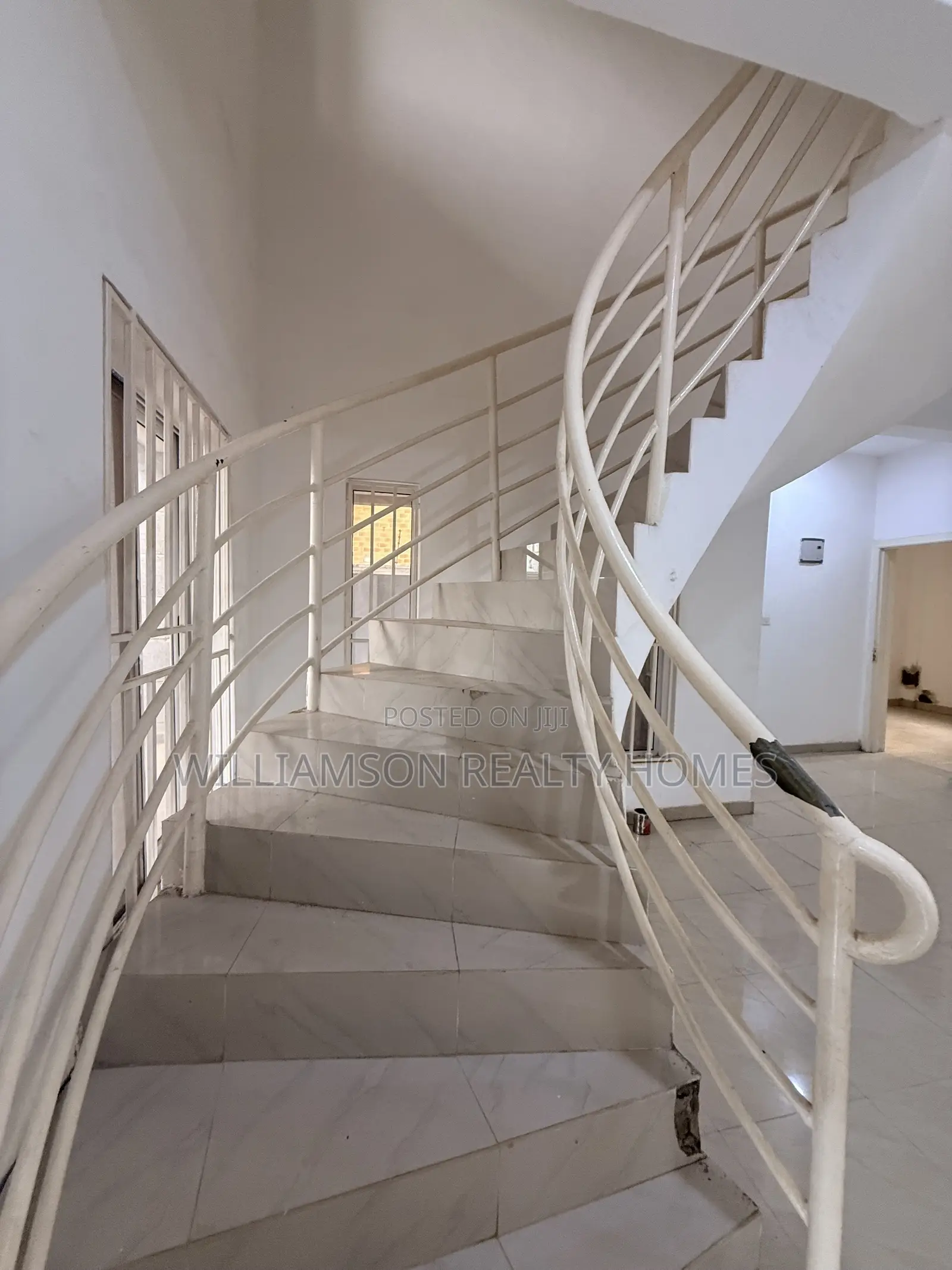 4bdrm House in Hfc Estate Area, Spintex for rent